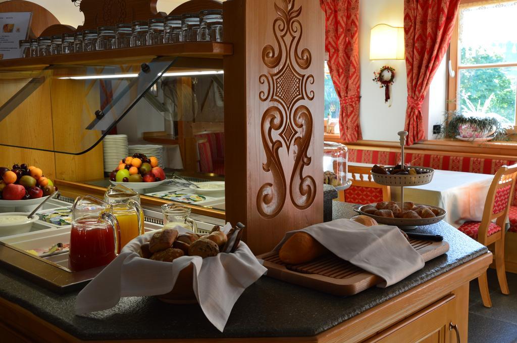 Hotel Garni Carpe Diem วีโก ดี ฟาสซา ภายนอก รูปภาพ