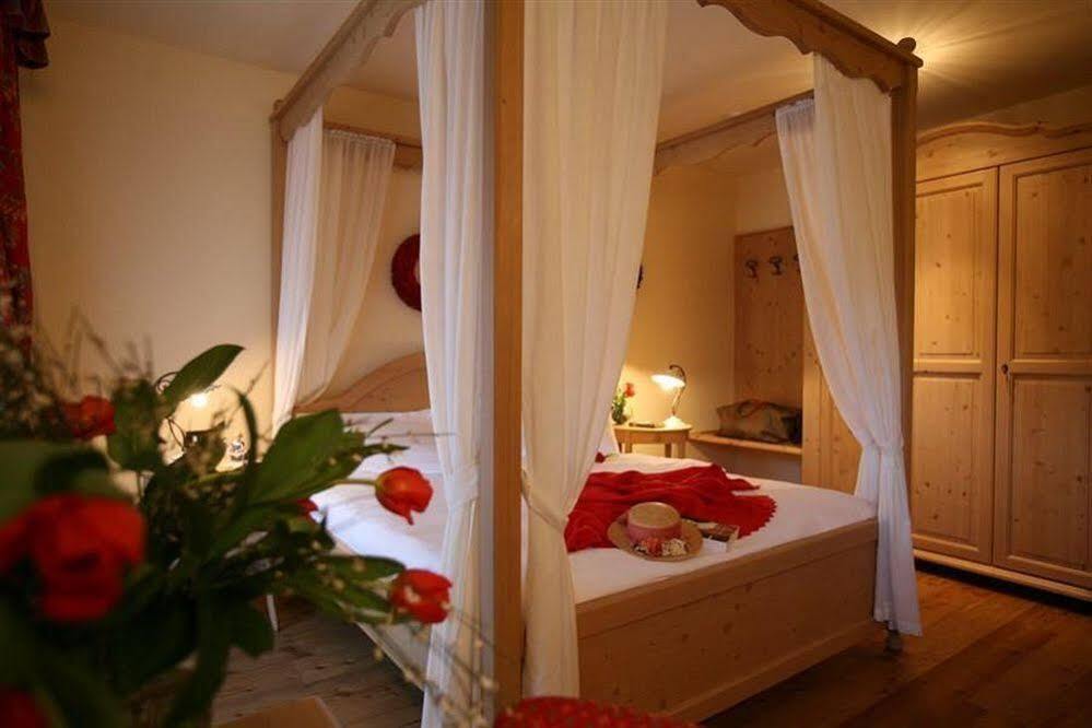 Hotel Garni Carpe Diem วีโก ดี ฟาสซา ภายนอก รูปภาพ